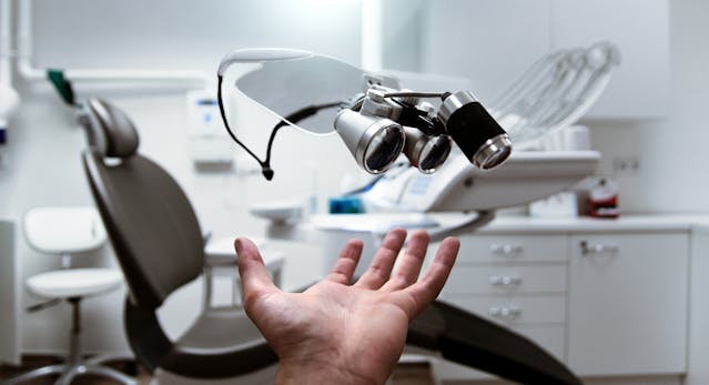 5 Indicaciones Post Cirugía Dental para ayudarte en el proceso