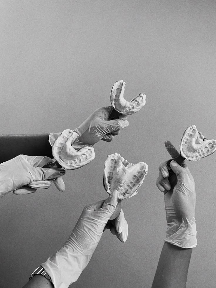 Ventajas de los brackets autoligados sobre otras opciones Ventajas de los brackets autoligados sobre otras opciones