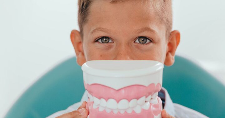 Mantenedores de Espacio Dentales para Niños: Guía Completa para Padres
